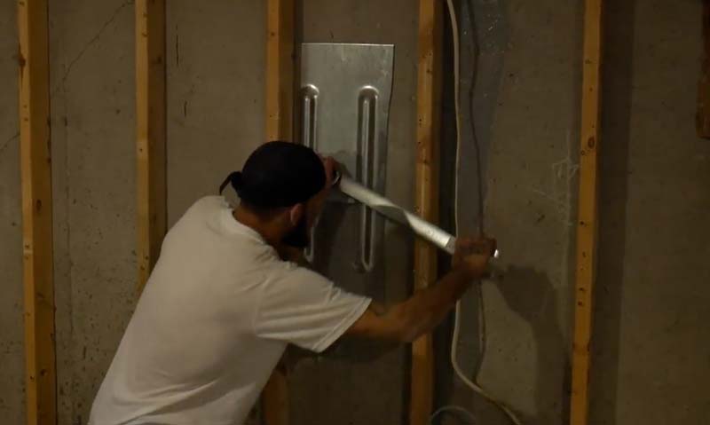 Kansas City Tighten Wall Tieback